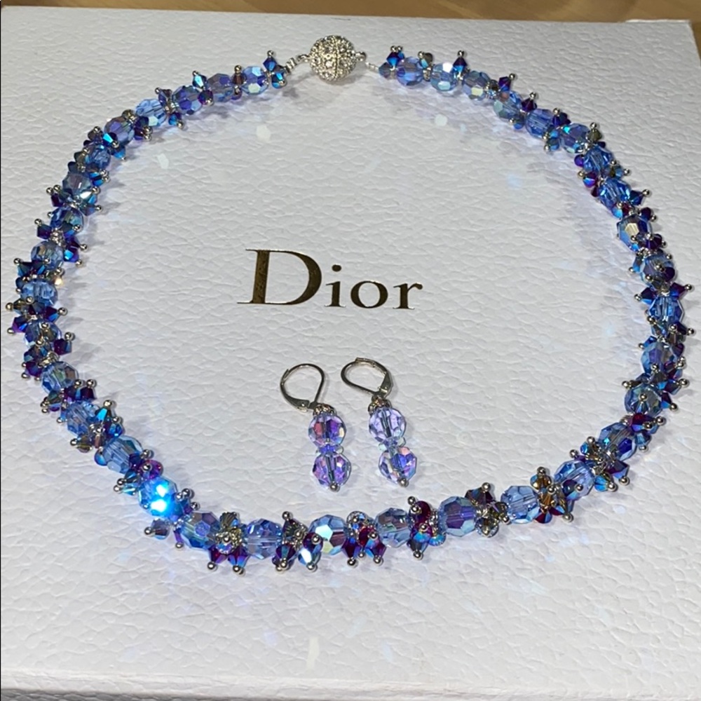 Swarovski necklace + earring set